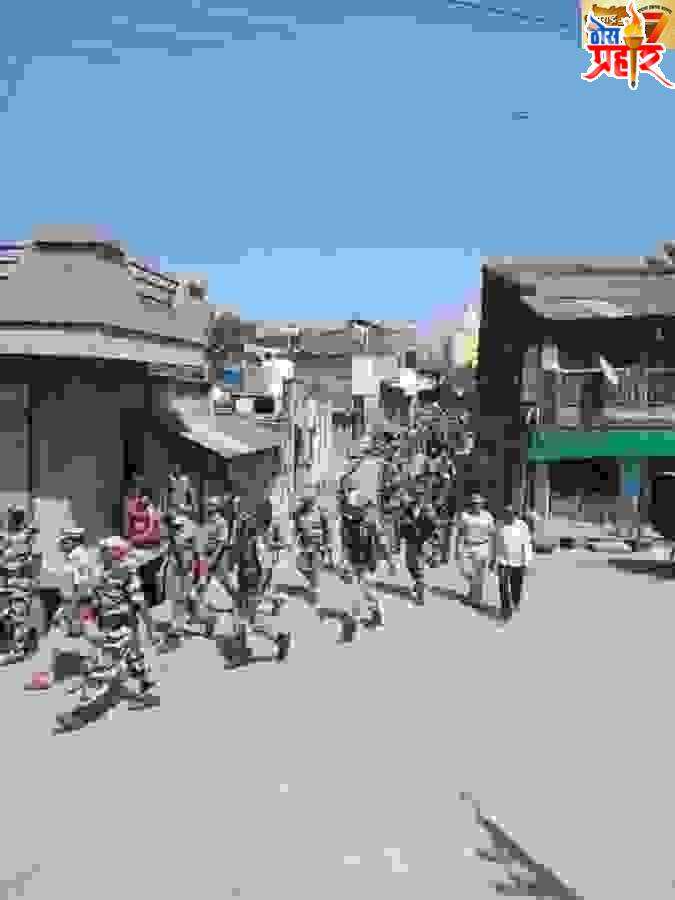 विधानसभा निवडणुकीच्या पार्श्‍वभूमीवर फैजपुरात आज पोलिसांतर्फे पथ संचलन