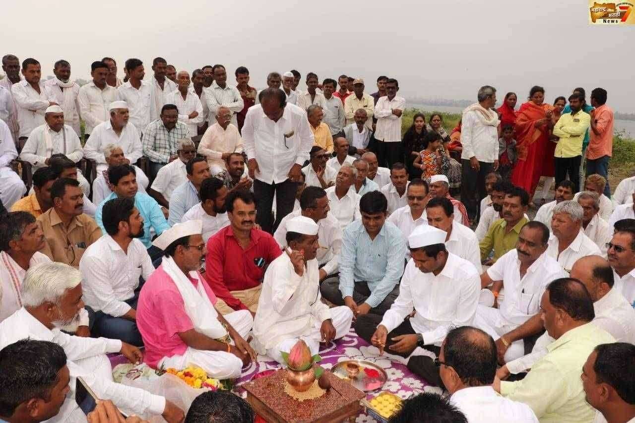 अनेक वर्षांच्या प्रतिक्षेनंतर १०० टक्के भरलेल्या मन्याड धरणाचे आमदार मंगेशदादा चव्हाण यांच्या व मान्यवरांच्या हस्ते जलपूजन