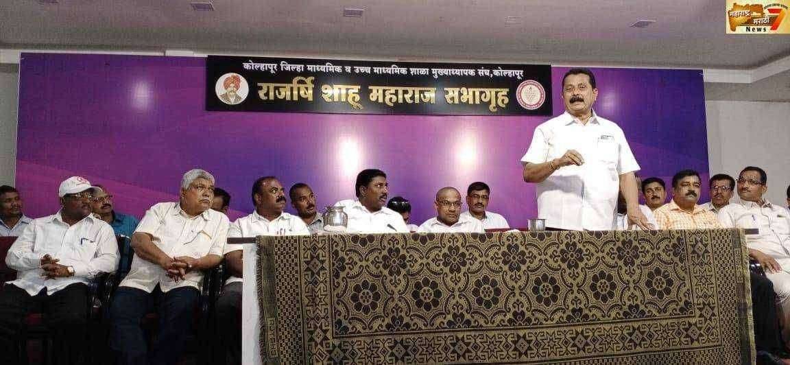 सर्वांनी शिक्षक व पदवीधर मतदान नोंदणी करावी-दादासाहेब लाड