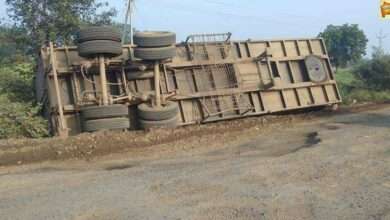 सार्वजनिक बांधकाम विभाग झोपेतून जागे कधी होणार?