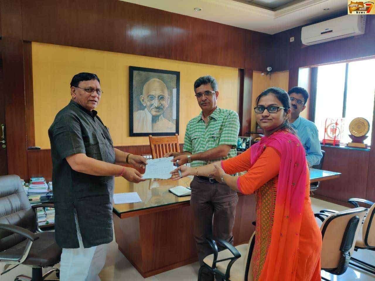 शहर विकास आघाडीचे गटनेते राजीव देशमुख व त्यांच्या सहकाऱ्यांना नगरसेवक घृष्णेश्वर पाटील यांचे जाहीर आव्हान व त्यांनी केलेल्या बिनबुडाच्या आरोपांवर खुलासा