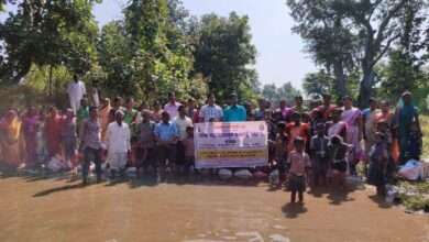 पाणी अडवा पाणी जिरवा या मोहिमे अंतर्गत वनराई बंधारा