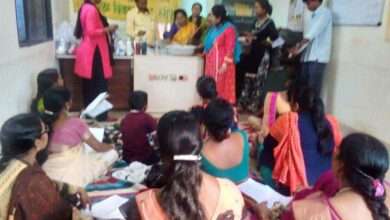 किसान मित्र ग्रामीण विकास संस्था नेरी तर्फे महिलांना प्रशिक्षिण