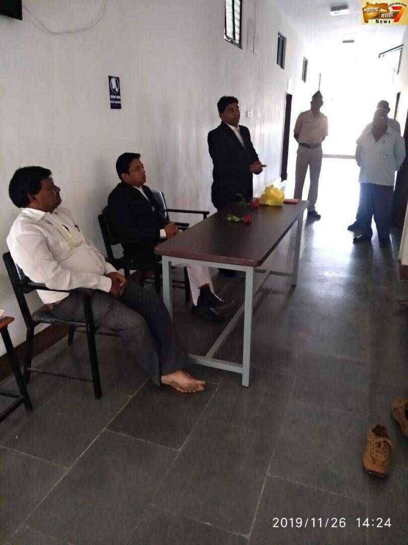 बोदवड न्यायालयात येथे संविधान दिवस कार्यक्रम संपन्न