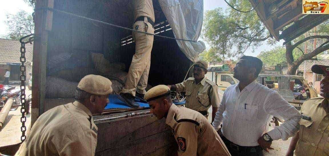 चार लाखाचा गुटखा जप्त