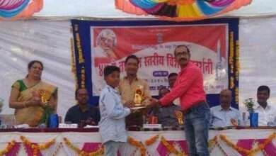 तालुकास्तरीय विज्ञान प्रदर्शनात आदित्य पाटिल चे सुयश