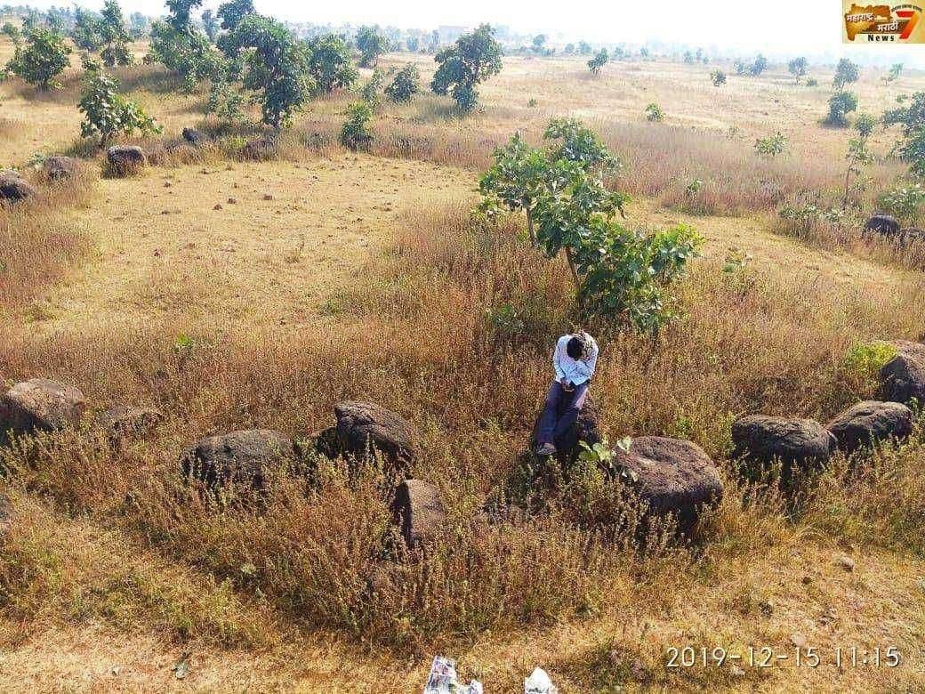 नागपुर जिल्ह्यातील चांप्यात आढळले तिन अश्मयुगीन शिळावर्तुळ