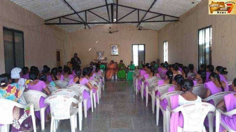 मा आमदार कॉम्रेड जीवा पांडू गावित साहेब यांच्या मार्गदर्शनाखाली सुपरवायझर, मिनी अंगणवाडी सेविका,मदतनीस,यांचा मेळावा संपन्न