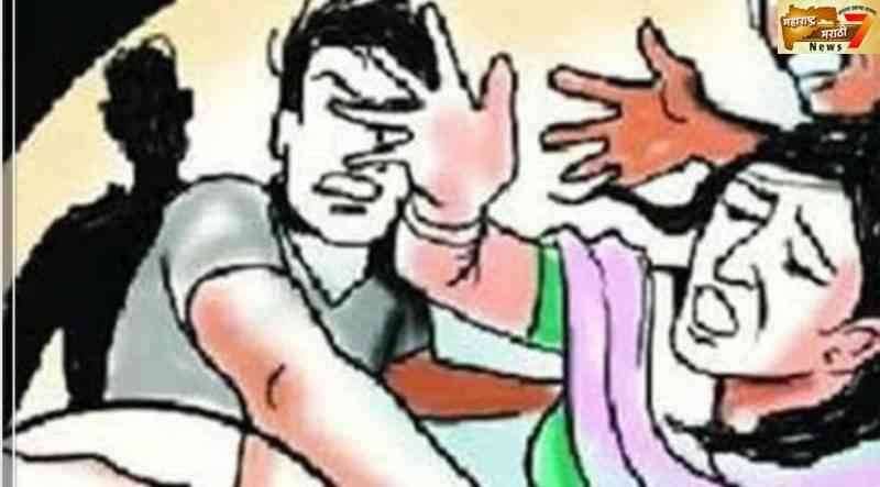 आदिवासी महिलेला विवस्त्र करून बेदम मारहाण महिला गंभीर जखमी आरोपी मोकाट