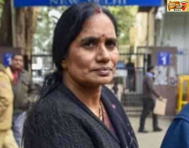 माफीच्या सल्ल्यावर निर्भयाची आई भडकल्या  - इंदिरा जयसिंग कोण आहे, देव म्हणेल तरी मी क्षमा करणार नाही