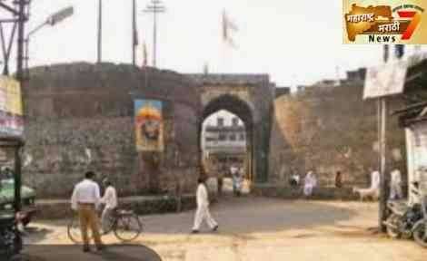 दगडी दरवाजाचे आर्थिक राजकारण,की विकासाच्या नावाखाली ऐतिहासिक वारसा पडण्याचा चंग...