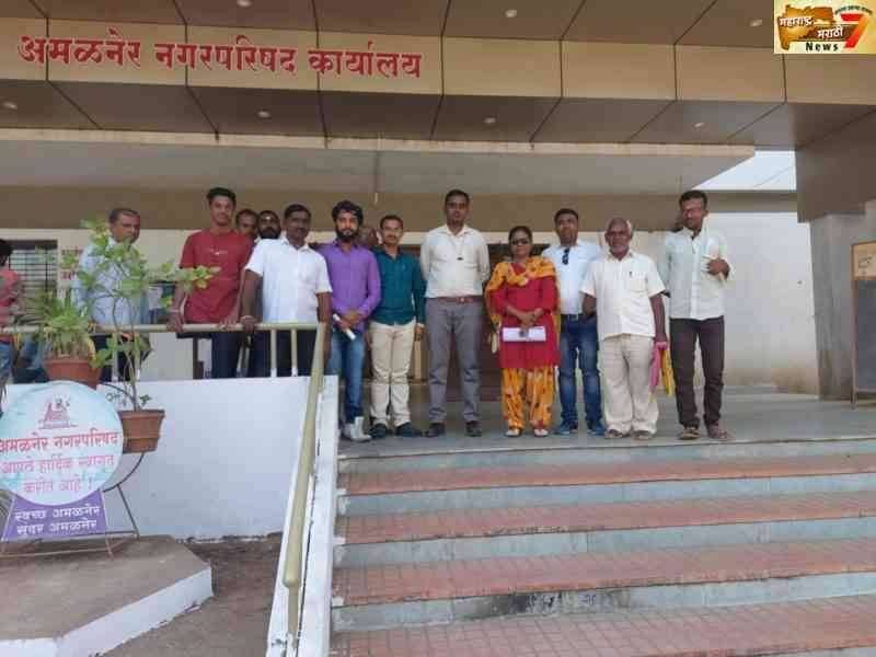 अमळनेर नागरपरिषदेला दिव्यांग निधी वाटप करावा यासाठी प्रहार अपंग शाखेचे निवेदन