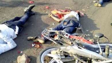 कंटनेरची मोटर सायकलला जबर धडक दोन ठार एक जखमी