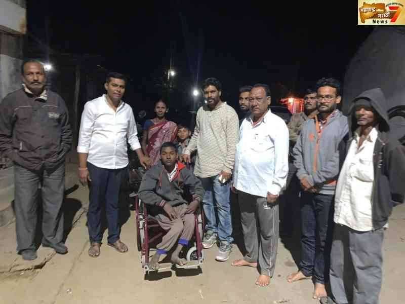 अपंग मुलांसाठी युवा प्रतिष्ठान बनले देवदूत