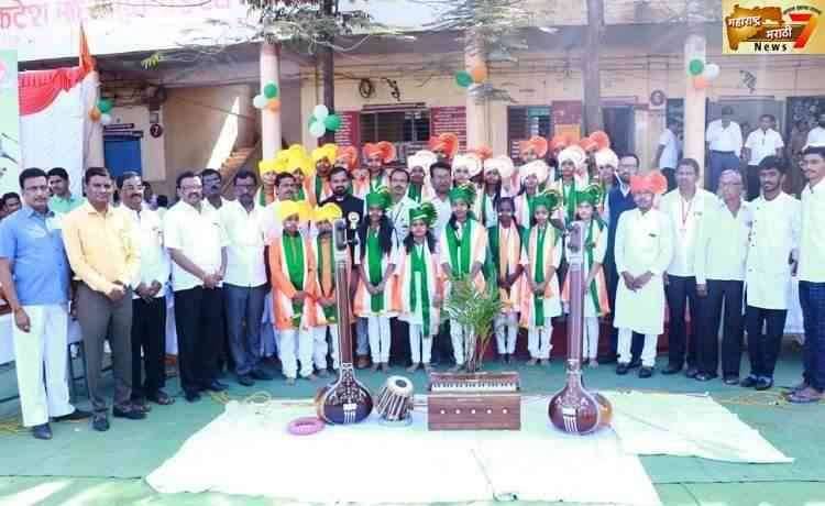 मुलांमध्ये देशभक्तीची भावना रुजवणे गरजेचे – जिल्हाधिकारी जी. श्रीकांत