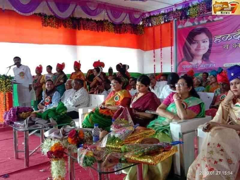 स्व प्रमोद महास्व प्रमोद महाजन यांच्या कार्याचा वारसा चालविताना महिलांची उत्तम साथ-पूनम महाजन