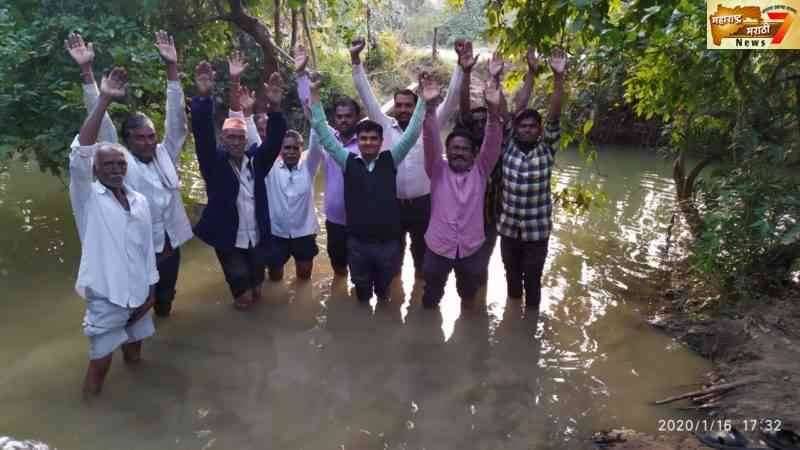 जिवघेण्या नाल्यावरुन अधिका-यांची टोलवाटोलवी----::: कवडू लोहकरे व शेतकऱ्यांचा आंदोलनाचा ईशारा