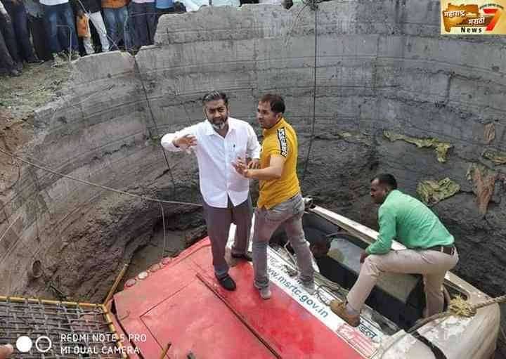 अन् आमदारात "कार्यकर्ता" दिसला