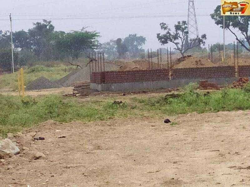 काय आहे गट नं 1313 ची गोलमाल...नगरपरिषद मुख्याधिकारी,प्रांताधिकारी यांच्या आशीर्वादाने सुरू आहे बेकायदेशीर बांधकाम....