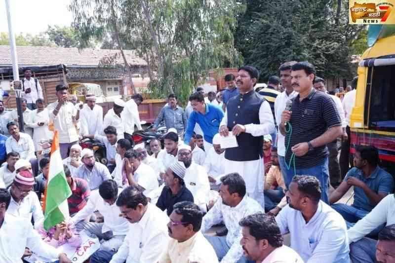 आटपाडी येथे आयोजित देशविघातक CAA व NRC विरोधी मोर्चाला जनतेला उत्स्फूर्त प्रतिसाद!