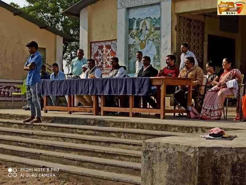 वीर एकलव्य पुरस्कार मिळाल्याबद्दल श्री पन्नालाल मावळे यांचा  दहिवद शासकीय आश्रम शाळेत सत्कार