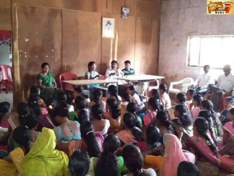 अंगणवाडी सेविका/मिनी अंगणवाडी सेविका/अंगणवाडी मदतनीस यांनी घेतली आमदार जे पी गावित यांची भेट