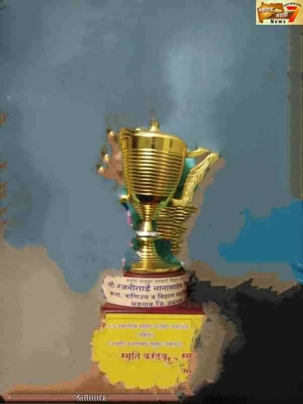 आंतरमहाविद्यालयीन वक्तृत्व स्पर्धेत सारांश धनंजय सोनार प्रथम