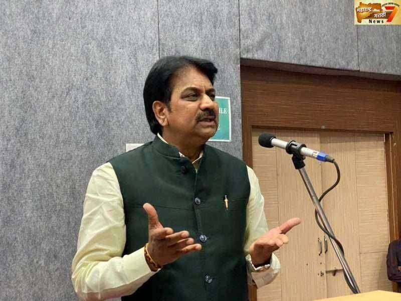 हर्षवर्धन पाटील यांचे सोलापूर विद्यापीठातील व्यखान गर्दीत संपन्न - शंकरराव मोहिते पाटील स्मृती व्याख्यानमाला