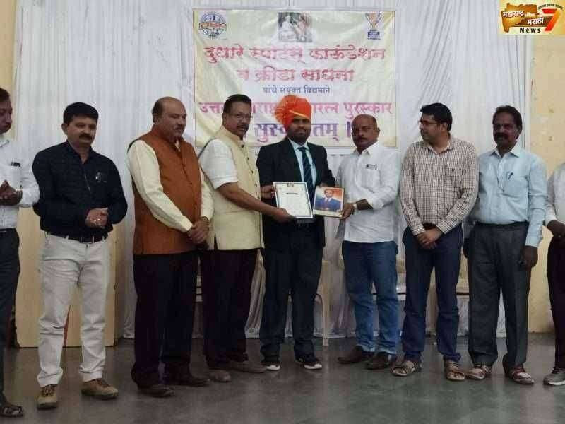 अजहर खान यांना उत्तर महाराष्ट्र क्रीडारत्न पुरस्कारने सन्मानित