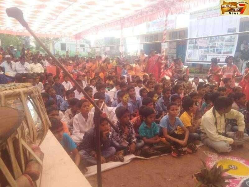 तोंडल तालुका खंडाळा येथील प्राथमिक शाळेमध्ये लहान मुलांचा बाल मेळावा सांस्कृतिक कार्यक्रम संपन्न.