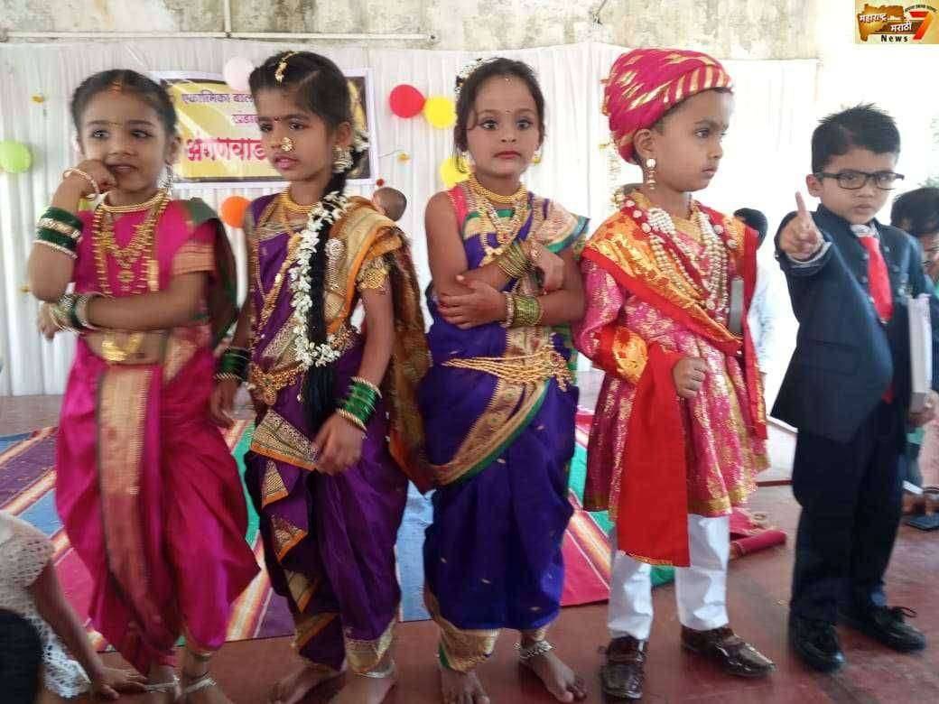 लोणंद शहरातील अंगणवाडी लहान मुला मुलींचा सांस्कृतिक कार्यक्रम उत्साहात साजरा