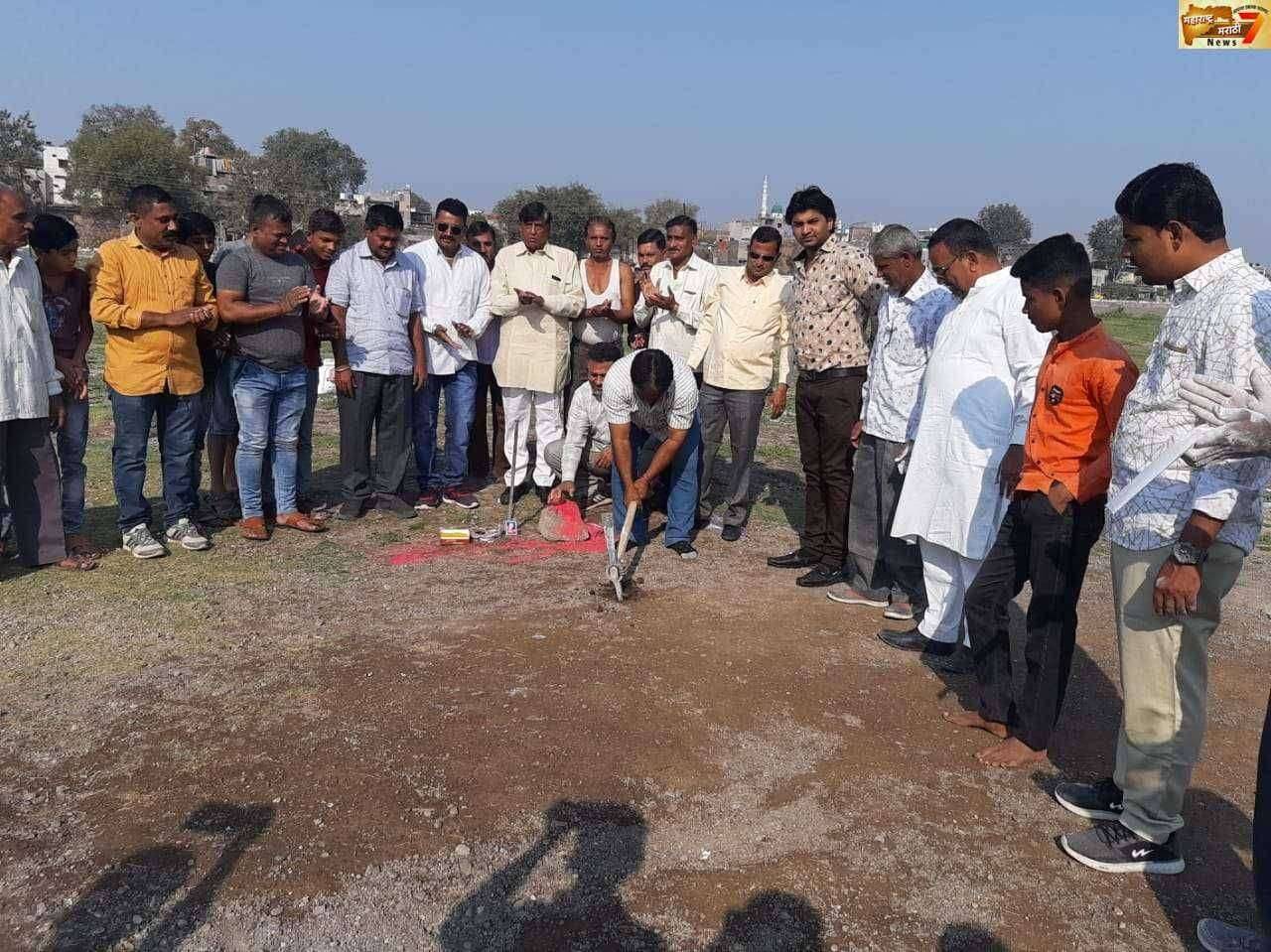 अमळनेरचा पहेलवान घेणार कुस्तींचा धडा.... तयार होत आहे बोरी पात्रात कुस्तींचा आखाडा...._