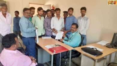 जोडमोहा येथील अपघातात मृत झालेल्यांना शासकीय मदत करा तहसीलदार यांना निवेदन