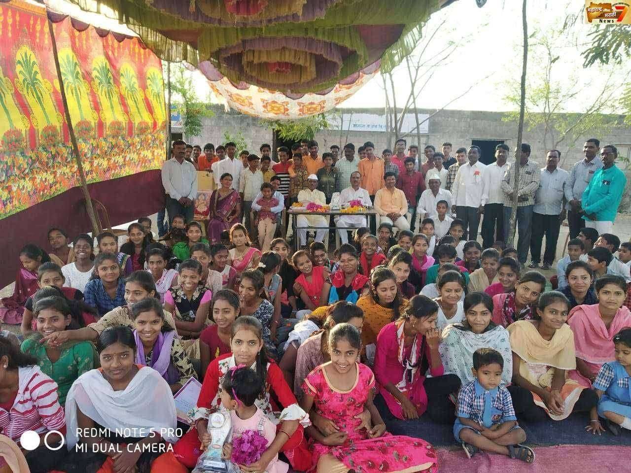 मोगरगा येथील केदारलिंग विद्यालयात निरोप समारंभ संपन्न