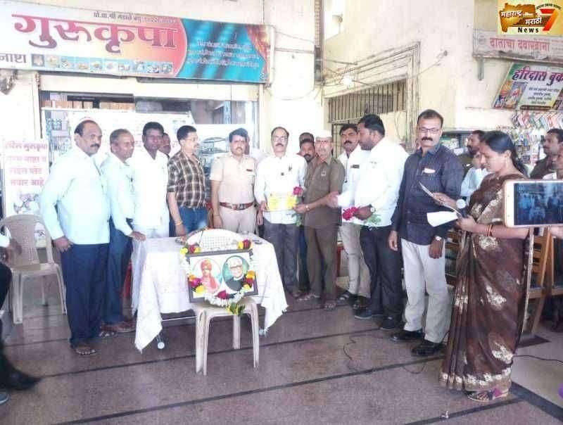 प्रवाशांच्या सेवेसाठी एस टी कटिबद्ध!  रत्नाकर लाड (पंढरपूर बस स्थानक प्रमुख), ग्राहक पंचायत महाराष्ट्र च्या वतीने पंढरपूर आगारात प्रवासी दिन साजरा