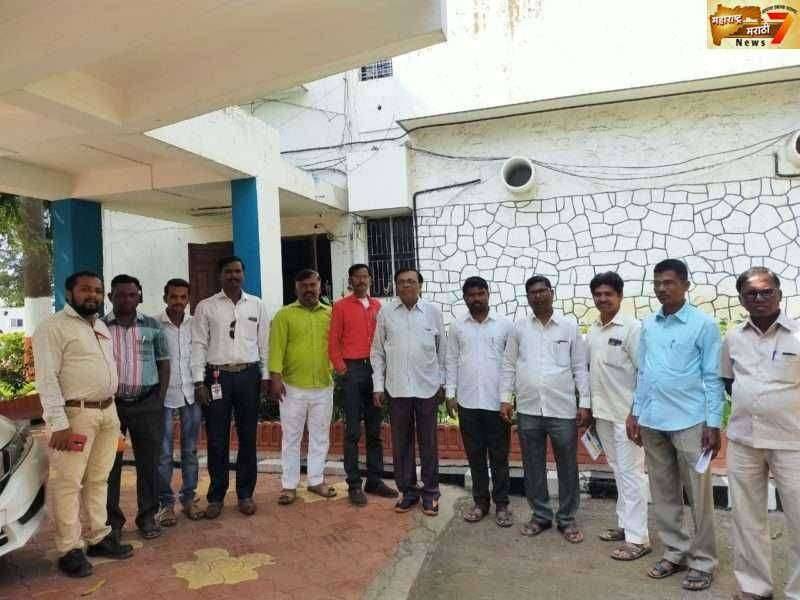 राज्यातील पत्रकारांना टोल मधून सूट द्या -पत्रकार सुरक्षा समितीचे मुख्यमंत्री यांना साकडे