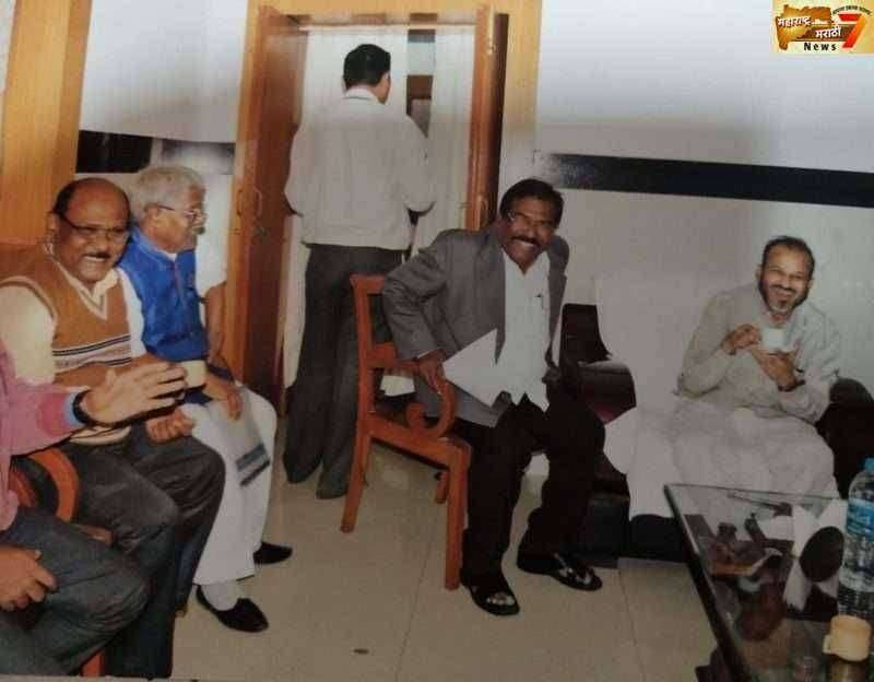 आदिवासी विकास मंत्री अँड. के.सी.पाडवी यांच्यासोबत आदिवासी समस्या बद्दल बिरसा क्रांती दलाची बैठक