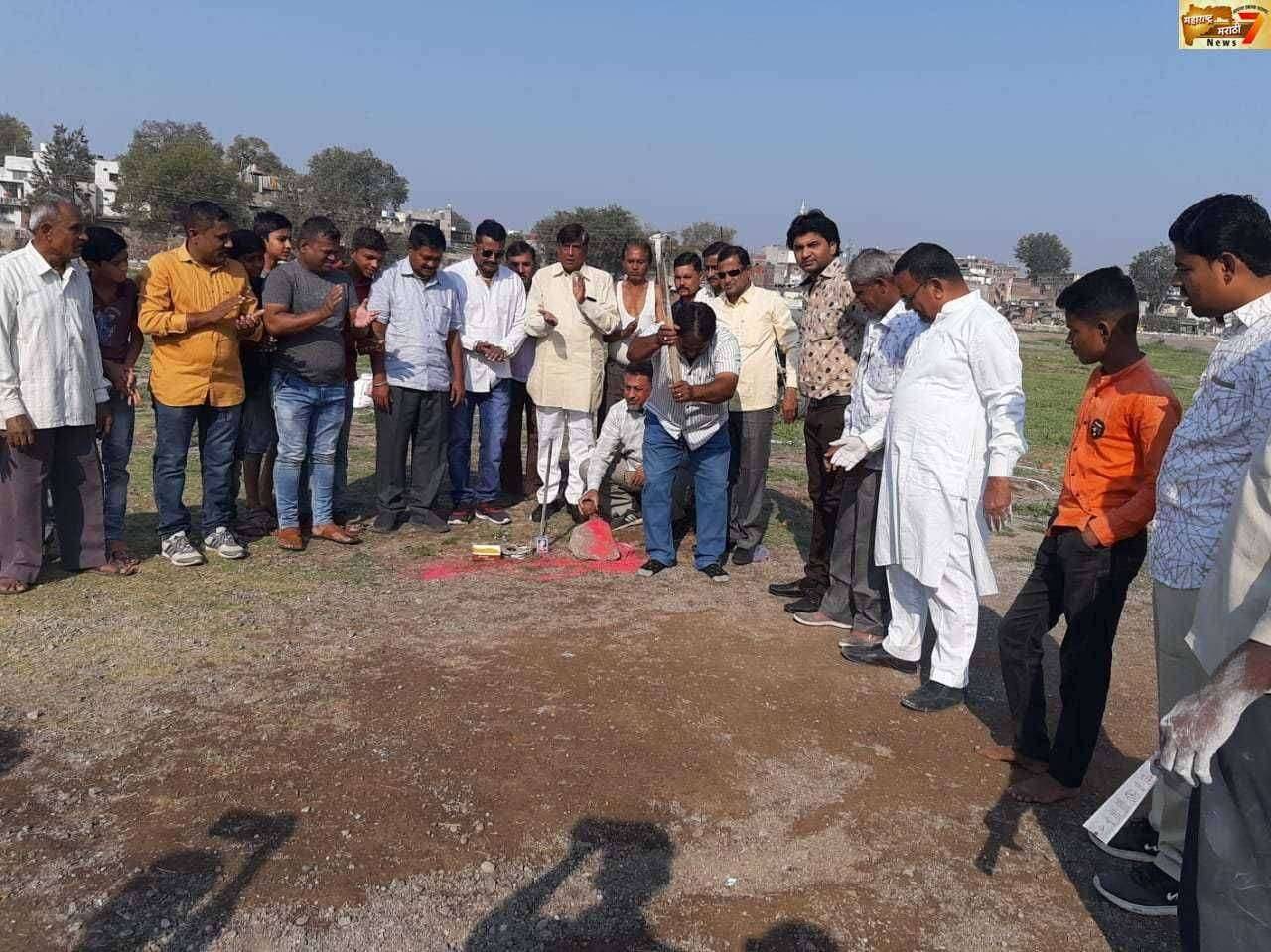 अमळनेरचा पहेलवान घेणार कुस्तींचा धडा.... तयार होत आहे बोरी पात्रात कुस्तींचा आखाडा...._