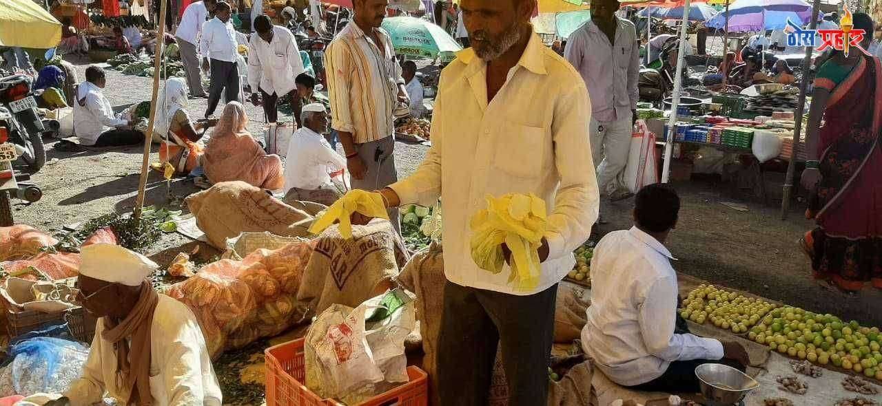 नगरपंचायतची  70 किलो प्लास्टिक व दहा हजार रुपये दंडात्मक कारवाई प्लास्टिक बंदी बाबत धडक मोहीम