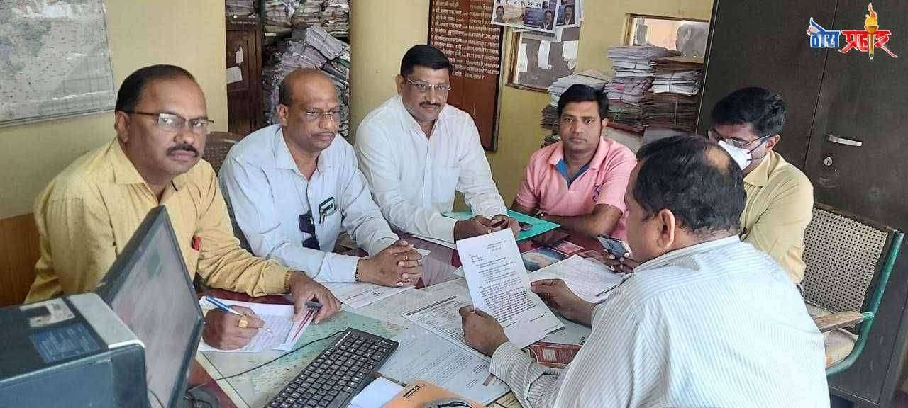 कनिष्ठ महाविद्यलयीन शिक्षकांच्या समस्या बाबत चर्चा