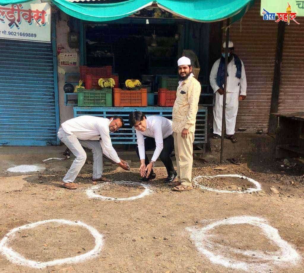 कोरोना व्हायरस निमित्त बोदवड मध्ये सोशल डिस्टन्सचा अभिनव उपक्रम