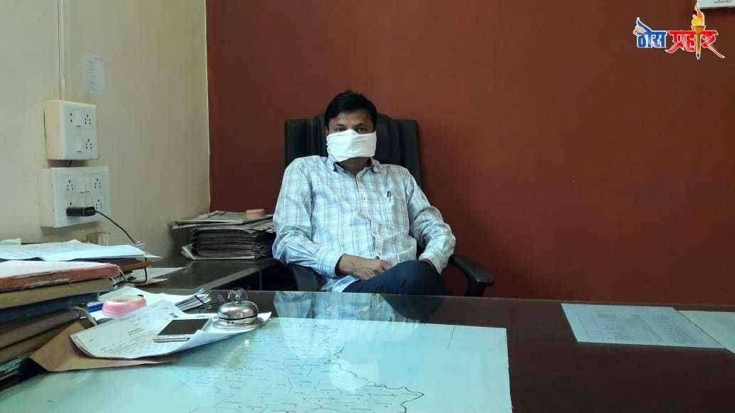 कोरोना व्हायरस वर मात करण्या साठी प्रशासन सज्ज गावो गाव सहायता केंद्राची उभारणी - गटविकास आधिकारी चकोर