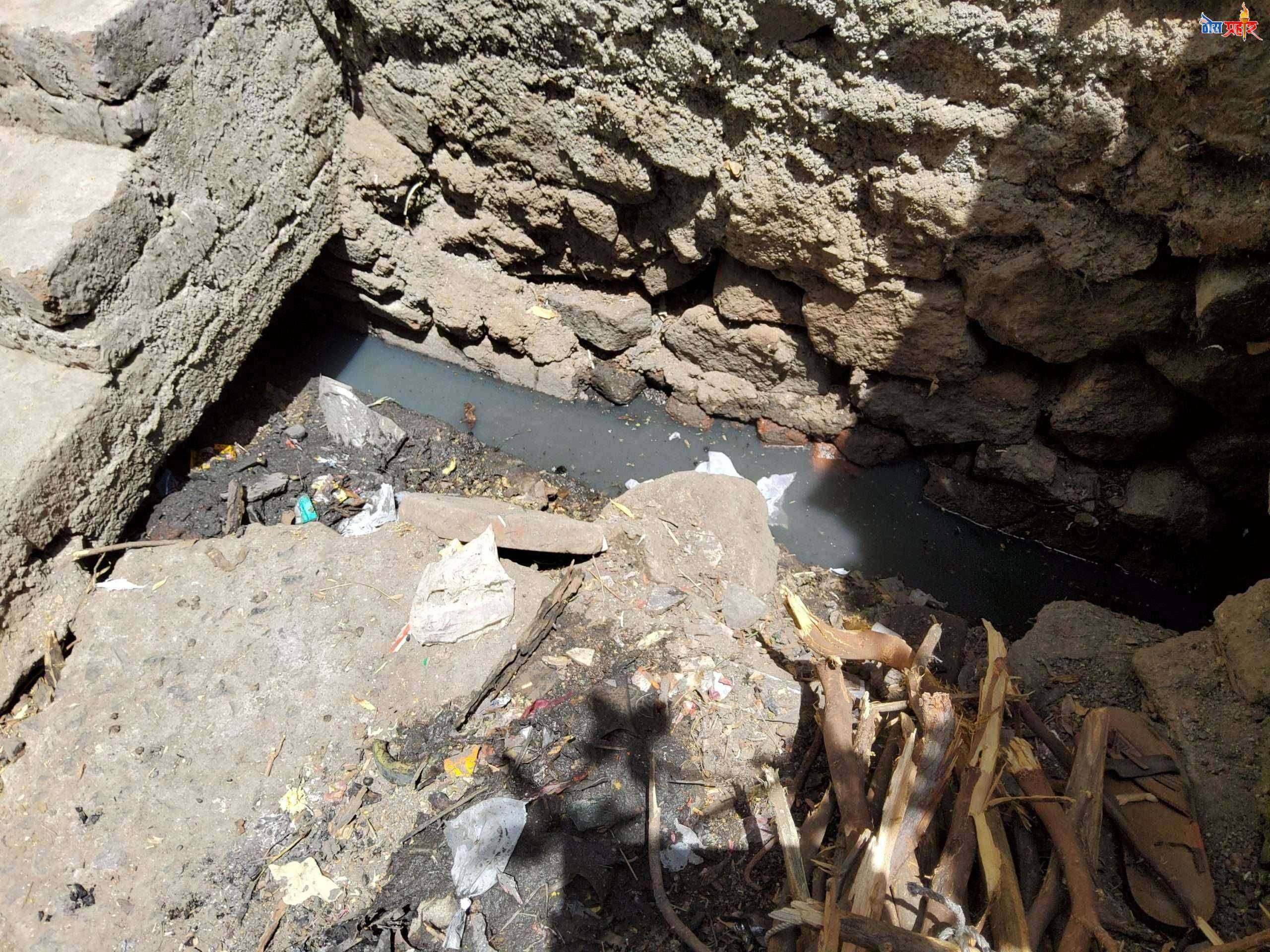 ? कव्हर स्टोरी- तांदूळ तर मिळाला पण खिचडीसाठी तेलचं नव्हतं..सामाजिक अलगाव आमच्यासाठी अशक्य- गांधलीपुरा,शांतीनगर,मांग वाडा,कोष्टीवाडा इ