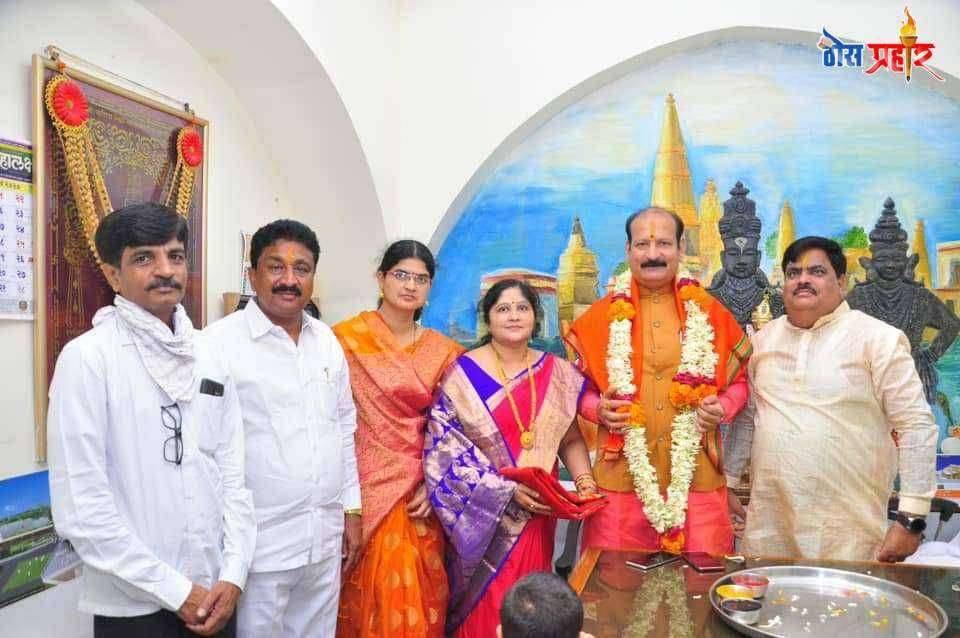 पंढरपूर चैत्र वारी आ.सुजितसिंह ठाकूर यांच्या हस्ते पूजा