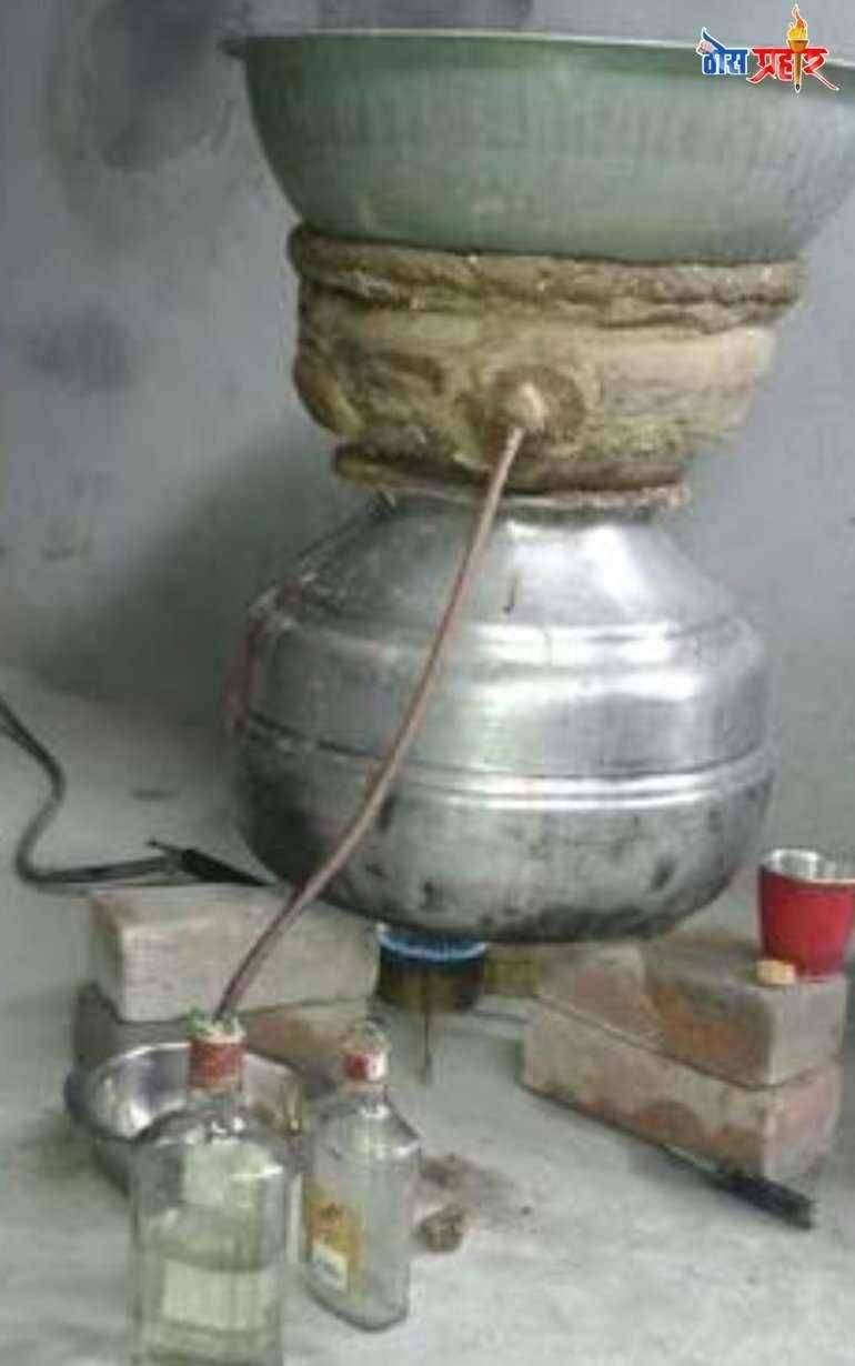 शिरूड गावात दारू विक्रेत्यांनी केले कहर दारुड्यांची भरते हे जत्रा