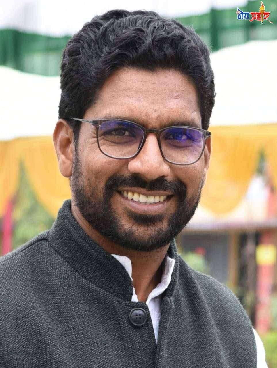 बिबी ग्रामवासीयांचे असेही दायित्वमदतीसाठी गोळा केली एक लाख रुपयांची लोक वर्गणी