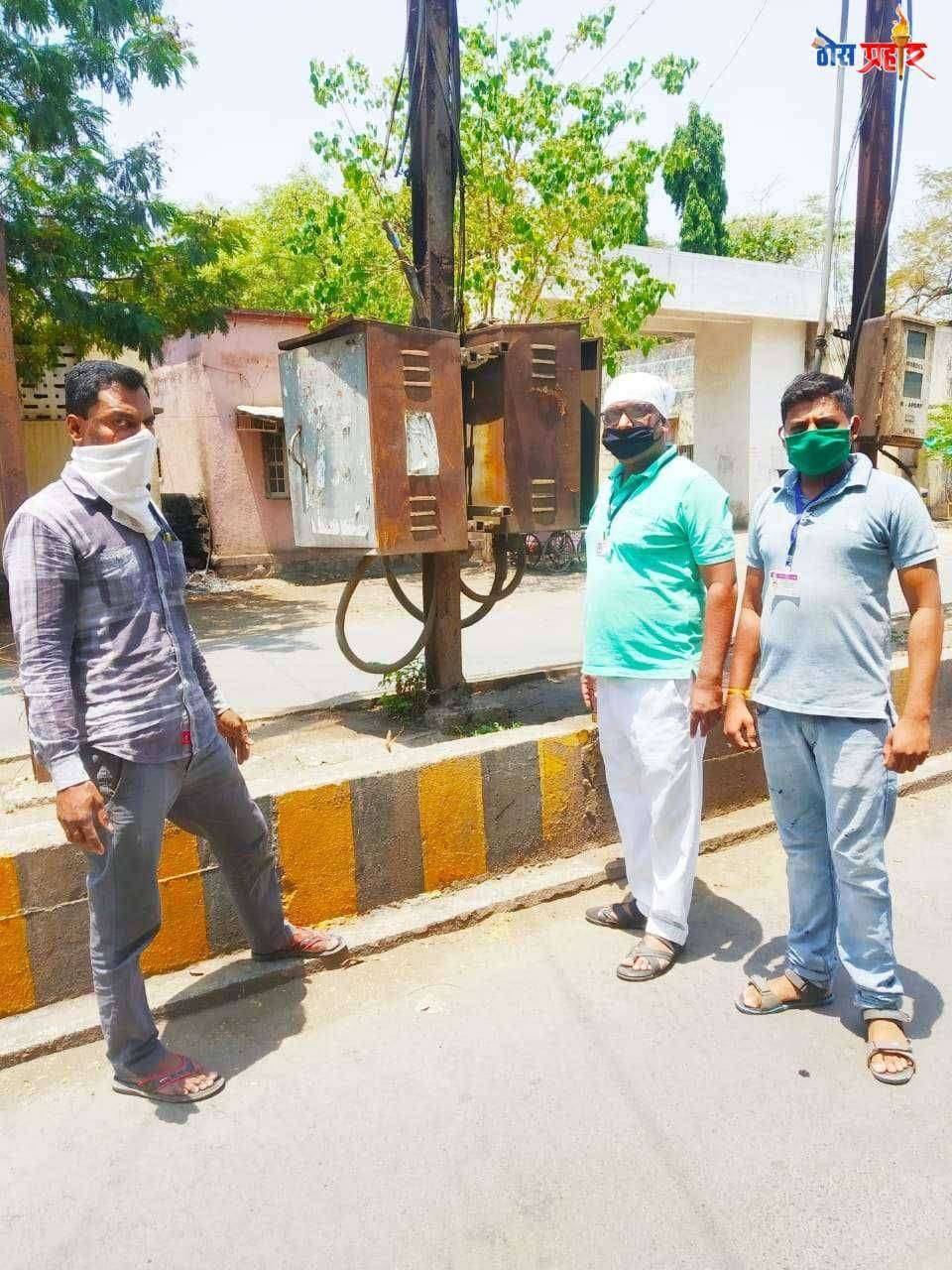 लॉक डाऊन मध्येही दिवा बत्ती वविभाग देत आहे सेवा