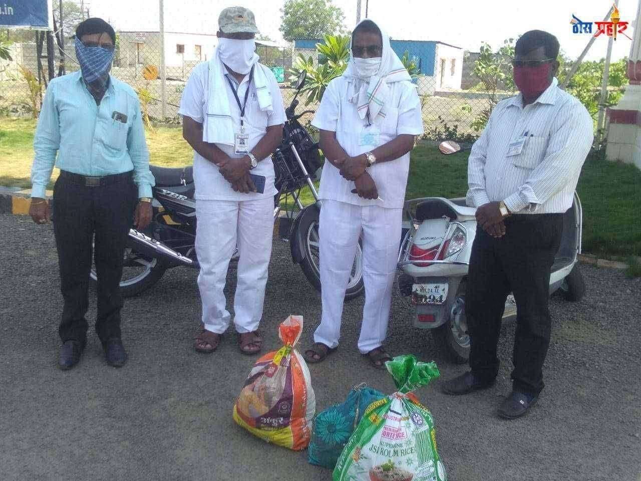 भारतीय बौद्ध महासभा जिल्हा शाखा लातूर च्या वतीने लॉक डाऊन च्या काळात गुजरात च्या कामगारांना मदत