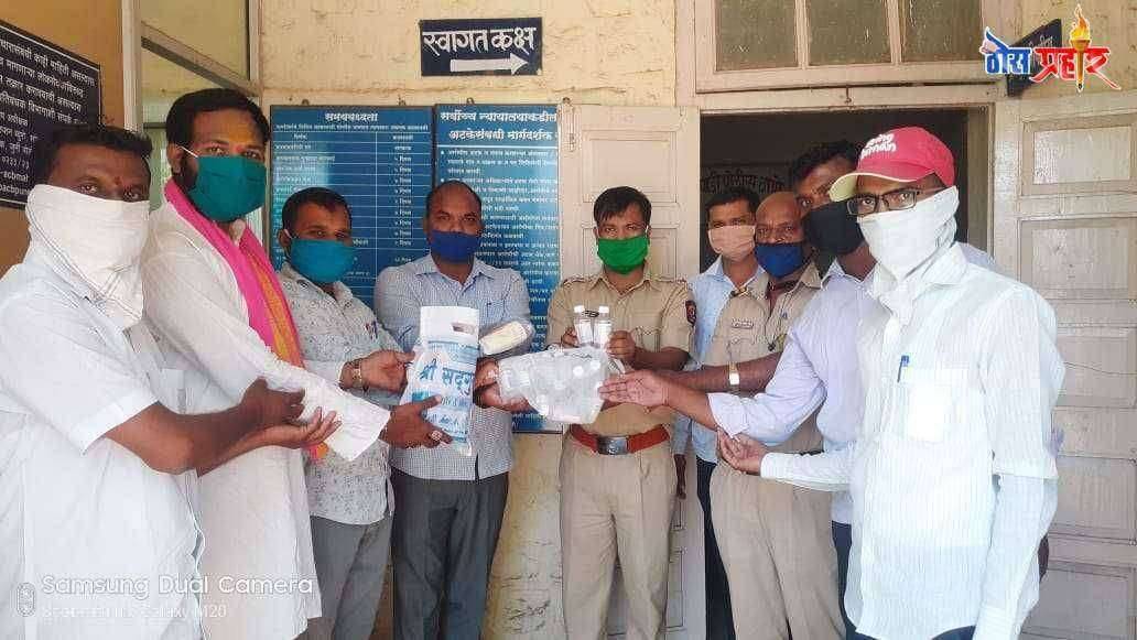 श्रीमंत भुषणसिंहराजे होळकर यांचा वाढदिवस सामाजिक बांधिलकी जपत केला साजरा ..