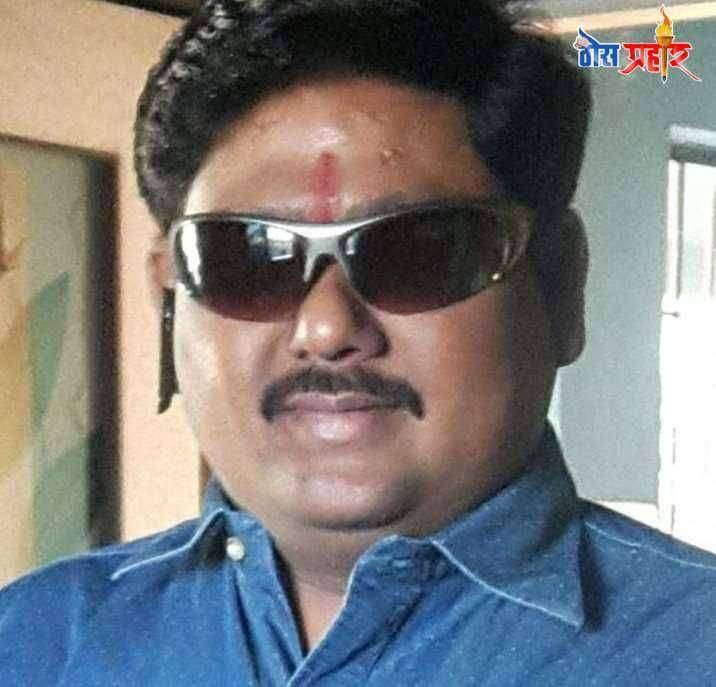 कोरोनाच्या महामारी पादुर्भाव रोखण्यासाठी तलाठी विजय कुमार जाधव यांचा प्रयत्न